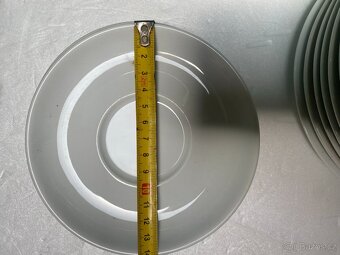 dezertních talířků + podšálky – porcelánové - 3