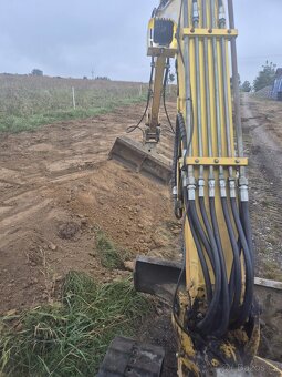 Prodam pasovy bagr Komatsu 3,6 tuny - 3