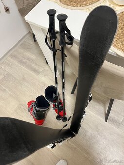 Lyže dětské + hůlky + lyžáky - 3