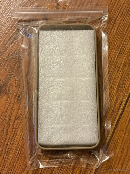 Nový měkký kryt pro iPhone 14 - 3