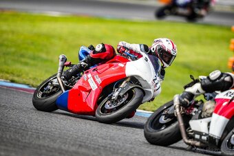 Yamaha R1 Okruhovka - 3