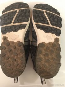 Boty na nordic walking nepromokavé NW580 khaki - 3
