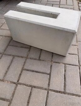 Betonový stojan na jízdní kola - 3