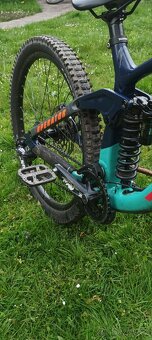 Prodám downhill Kona Operator (posílám poštou) - 3