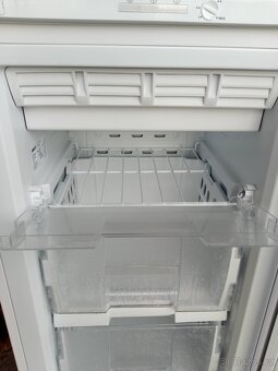Mrazák Beko velký NO FROST skoro nový - 3