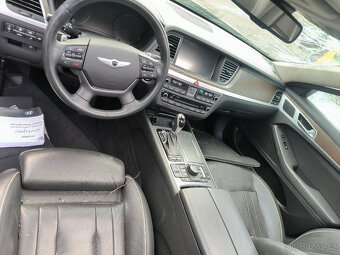 Hyundai Genesis 3,8 HTRAC - 3