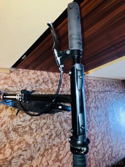 Koloběžka C900 šedá - 3