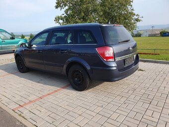 Opel Astra kombi 1.6i benzín - 3