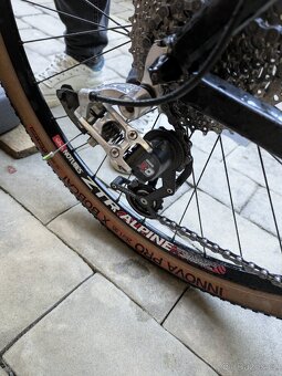 Lehké závodní horské kolo Fuji 26" celokarbon - 3