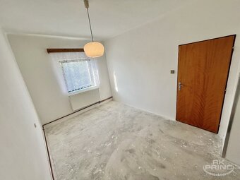 Prodej rodinného domu 3+1, 95m2 na pozemku 421m2 v obci Dube - 3