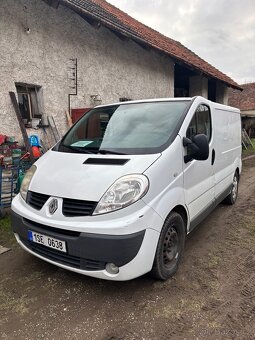 RENAULT TRAFIC 2008 - 3
