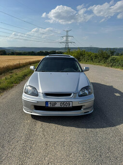 Honda Civic 6g - 3