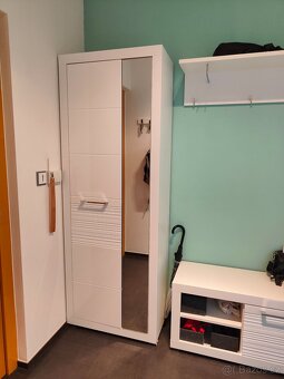 Sestava do chodby, předsíně bílý lesk 4 díly - 3