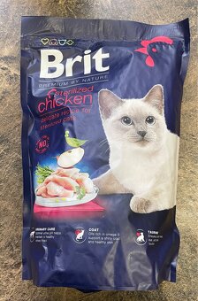 Brit Premium Cat Sterilized Chicken 800 g - 3