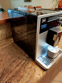 Automatický kávovar espresso Melitta Caffeo CI - 3