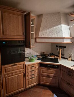 Dubová rustikální kuchyně se spotřebiči,5678 - 3