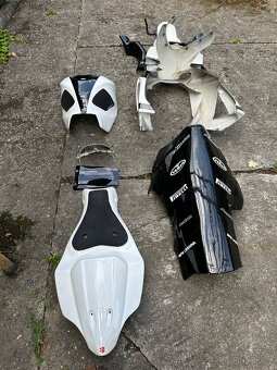 GSXR 1000 K7,K8 okruhový set - 3