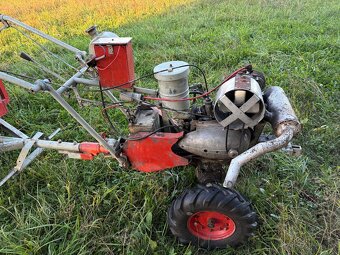 Prodám frezu domácí výroby s vlekem,včetně rotavatoru - 3