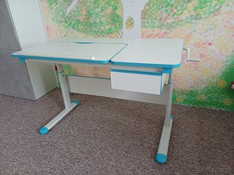 Dětský rostoucí psací stůl - 3