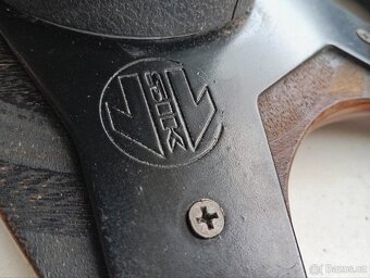 Mercedes 124 a 201 volant - 3