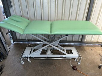 Elektrické Masazni lehátko AKCE zelené 1 motor područky - 3