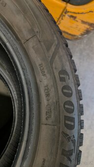 Zimni pneu Goodyear 205/55R16 94H - 3