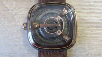 Hodinky SEVENFRIDAY SWISS MADE-vymena - 3