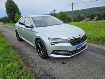 Superb 3 facelift rv2020 naj 105 tis.km ČR metrix - 3