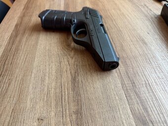 Vzduchová pistole gamo blowback p/25 - 3