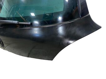 Páté dveře bílá barva LB9A/nyní folie VW Scirocco 3 2010 - 3