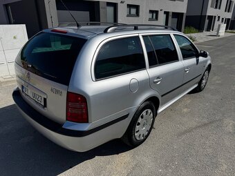 Škoda Octavia 1.9TDI 74Kw Ambition - 3