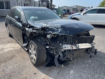 Audi a4 b8 náhradní díly černá - 3