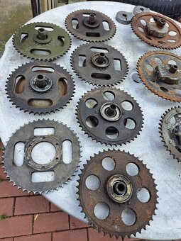 Rozeta jawa 05,20,21,23 a jawa 250,350 - 3