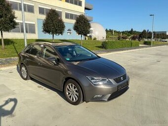 Seat Leon 2.0 TDI 110kW - LED, TAŽNÉ, PLNĚ FUNKČNÍ - 3