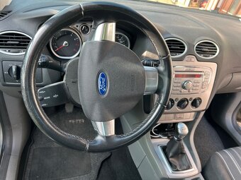 Ford focus 1.6 - 3