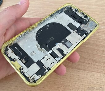 Iphone 11 - Na náhradní díly - 3