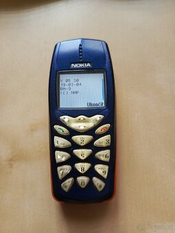 Nokia 3510i s novou baterii - 3