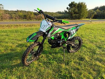 Pitbike Shark E-start 125ccm 17x14 zelená - 3