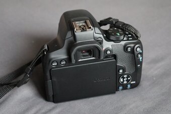 Canon EOS 850D jako nový - 3