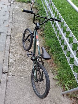 Dětské kolo 20 x 1,75 na skatepark. - 3