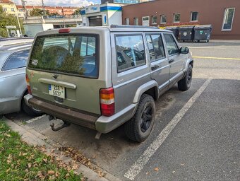 Jeep Cherokee XJ 4.0 - 3