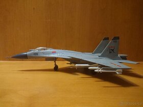 J-15 Carrier - model letadla 1:72 - 3