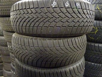 Zimní pneu Brigdestone LM005, 215/65/17, 4 ks, 7 mm - 3