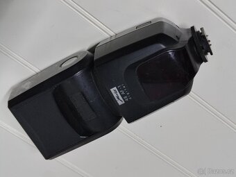 METZ blesk 48 AF-1 Digital - 3