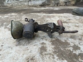 Prodám historický mlýnek na mák - 3