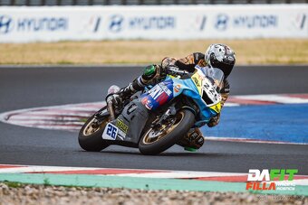 Yamaha r6 okruh - 3