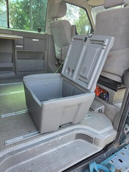 Kompletní interiér VW Multivan T4 - 3