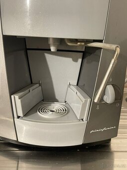 Kávovar Lavazza Blue - 3