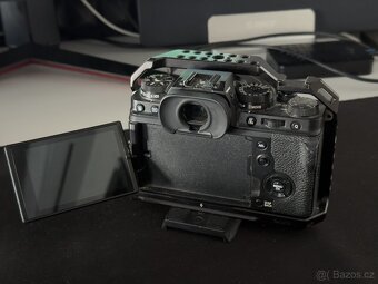 Fujifilm x-t4 + 18-55 + klec, VND filtr + baterka - 3