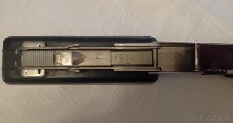Retro sešívačka na papír Kin 406 ze 70.let - 3